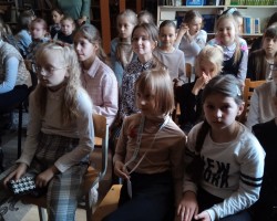 Команда журналов серии «Рюкзачок» посетила гимназию-колледж искусств г. Минска. Команда журналов серии «Рюкзачок» посетила гимназию-колледж искусств г. Минска.